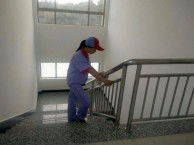 列表网保洁服务 便捷选择，专业保障，让家居焕然一新