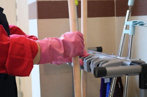 揭秘“三五七”保洁工作法，打造“高颜值”公厕全攻略